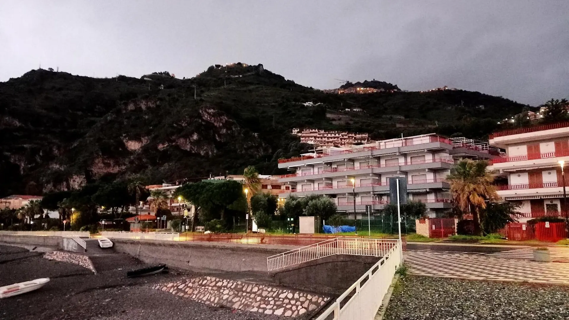SantʼAlessio Siculo Appartamento Galatea Mare 0*, SantʼAlessio Siculo איטליה